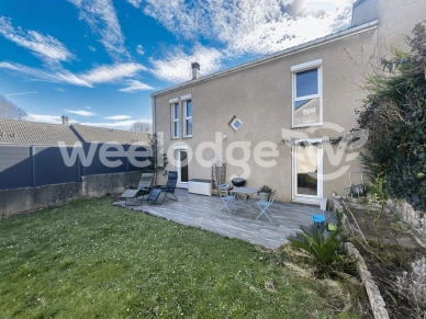 Maison à vendre 6 pièces de 120 m² à Jouy-le-Moutier