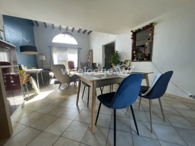 Maison à vendre 6 pièces de 120 m² à Jouy-le-Moutier