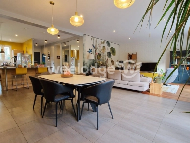 Maison à vendre 7 pièces de 166,65 m² à Jouy-le-Moutier