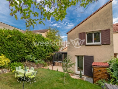 Maison à vendre 6 pièces de 116 m² à Jouy-le-Moutier