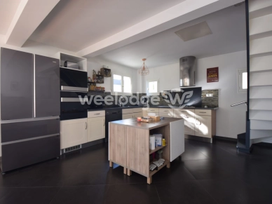 Maison à vendre 6 pièces de 128 m² à Jouy-le-Moutier