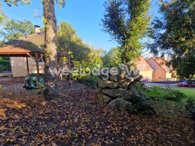Maison à vendre 6 pièces de 133 m² à Jouy-le-Moutier