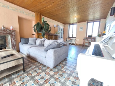 Maison vendu 10 pièces de 230 m² à Jeumont