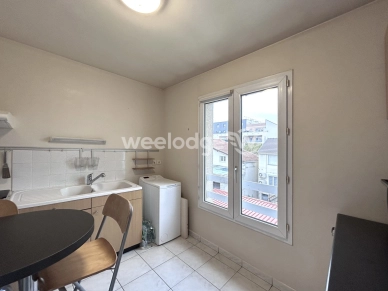 Appartement à vendre 2 pièces de 43 m² à Rosny-sous-Bois