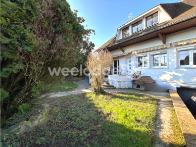 Maison à vendre 9 pièces de 180 m² à Perthes