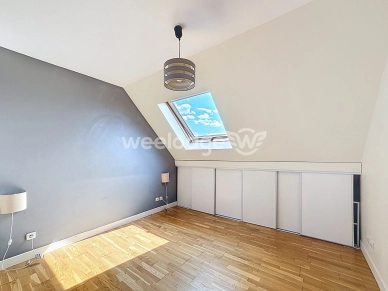 Maison à vendre 5 pièces de 90 m² à Chanteloup-les-Vignes