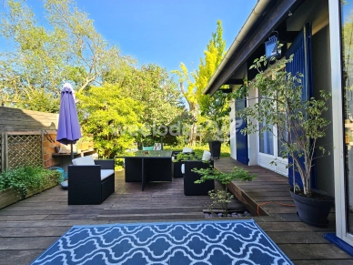 Maison à vendre 6 pièces de 106 m² à Conflans-Sainte-Honorine