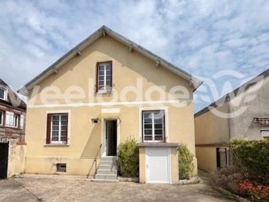 Maison à vendre 5 pièces de 133 m² à Gisors