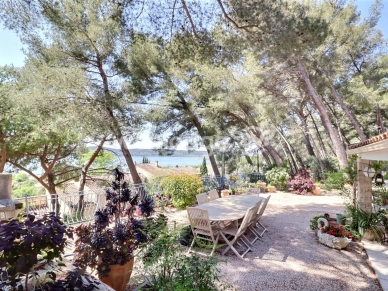 Maison à vendre 4 pièces de 127 m² à Saint-Chamas