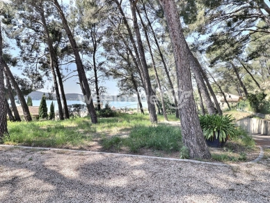 Maison à vendre 4 pièces de 127 m² à Saint-Chamas