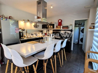 Maison à vendre 5 pièces de 100 m² à Jouy-le-Moutier