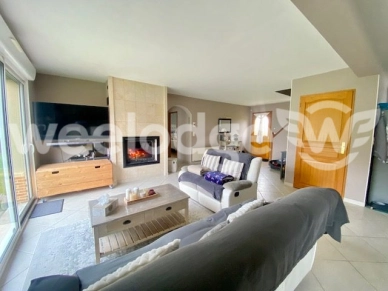 Maison à vendre 6 pièces de 155 m² à Gisors