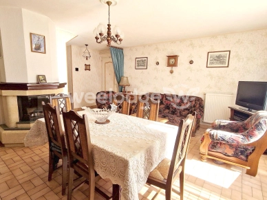 Maison à vendre 4 pièces de 77,5 m² à Jouy-le-Moutier