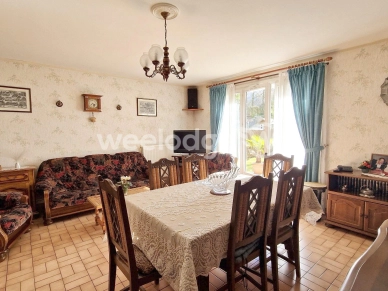 Maison à vendre 4 pièces de 77,5 m² à Jouy-le-Moutier