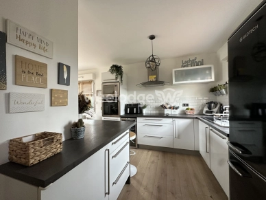 Maison à vendre 5 pièces de 109,1 m² à Pechbonnieu