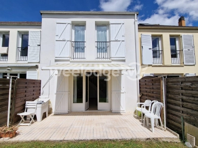 Maison à vendre 5 pièces de 97 m² à Élancourt