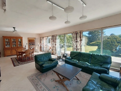 Maison à vendre 9 pièces de 279 m² à Avesnelles