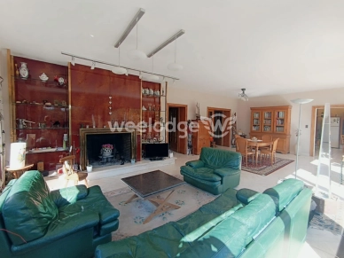 Maison à vendre 9 pièces de 279 m² à Avesnelles