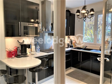 Maison à vendre 7 pièces de 190,32 m² à Conflans-Sainte-Honorine