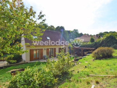Maison à vendre 6 pièces de 119 m² à Jouy-le-Moutier
