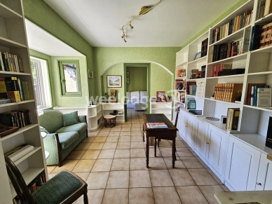 Maison à vendre 8 pièces de 149,31 m² à Conflans-Sainte-Honorine