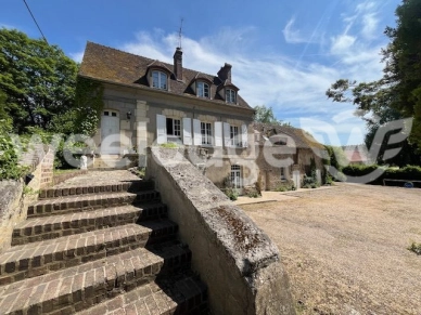 Maison à vendre 7 pièces de 220 m² à Gisors