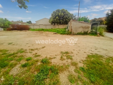 Terrain à vendre de 620 m² à La Fare-les-Oliviers