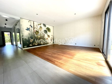 Maison à vendre 7 pièces de 166,65 m² à Jouy-le-Moutier