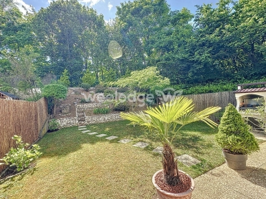 Maison à vendre 4 pièces de 80 m² à Jouy-le-Moutier