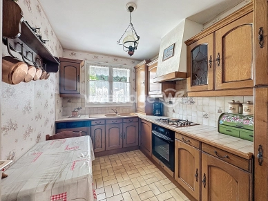 Maison à vendre 4 pièces de 80 m² à Jouy-le-Moutier