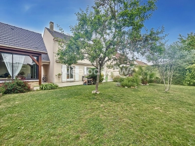 Maison à vendre 6 pièces de 103 m² à Maurecourt