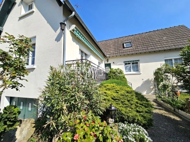 Maison à vendre 5 pièces de 161 m² à Conflans-Sainte-Honorine