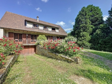 Maison à vendre 8 pièces de 230 m² à Ableiges