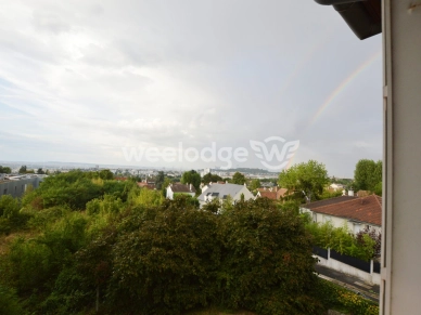 Appartement à louer 6 pièces de 110,7 m² à Rueil-Malmaison