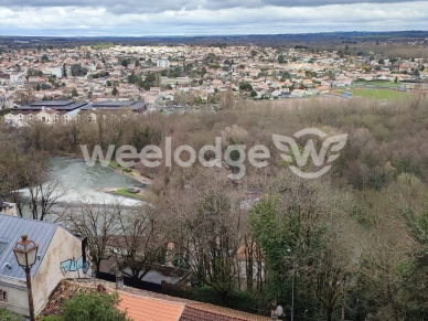 Appartement loué 2 pièces de 35,85 m² à Angoulême
