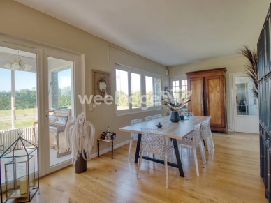 Maison à vendre 13 pièces de 450 m² à Pacy-sur-Eure