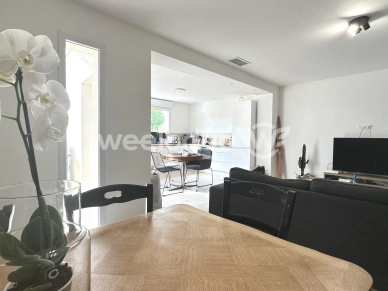 Maison à vendre 4 pièces de 95 m² à Entraigues-sur-la-Sorgue