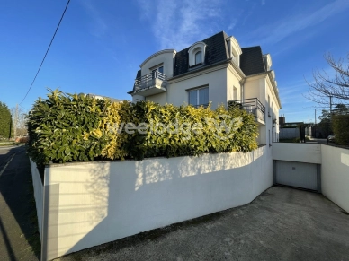 Appartement à vendre 2 pièces de 45 m² à Éragny