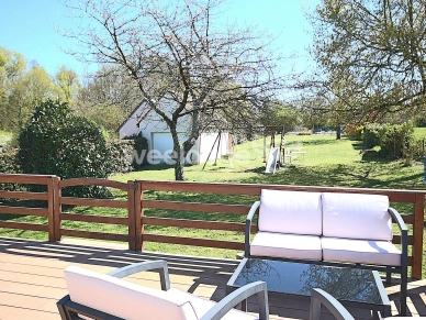 Maison à vendre 7 pièces de 145 m² à Chargé