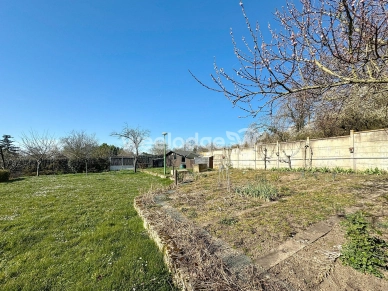 Terrain à vendre de 380 m² à Andrésy