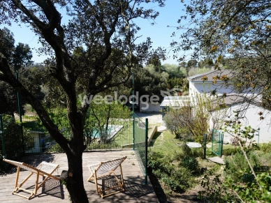 Maison à vendre 7 pièces de 175,3 m² à Miramas