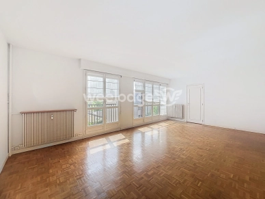 Appartement à vendre 5 pièces de 108 m² à Saint-Maur-des-Fossés