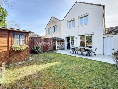 Maison à vendre 6 pièces de 105 m² à Éragny