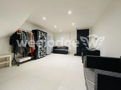 Maison à vendre 5 pièces de 89 m² à Poissy