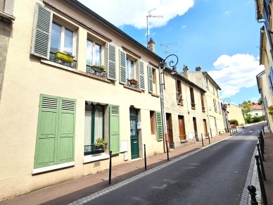 Maison à vendre 5 pièces de 102,3 m² à Conflans-Sainte-Honorine