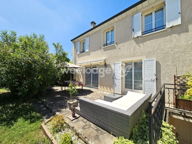 Maison à vendre 5 pièces de 130 m² à Conflans-Sainte-Honorine
