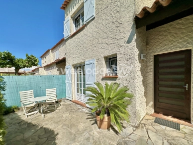 Maison à vendre 3 pièces de 90 m² à Mandelieu-la-Napoule