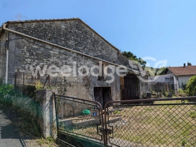 Maison à vendre 1 pièces de 186 m² à Mornac