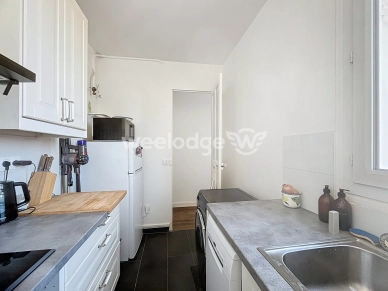 Appartement à vendre 2 pièces de 47 m² à Courbevoie