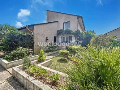 Maison à vendre 5 pièces de 89,68 m² à Éragny